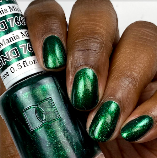 DND Gel & Polish Duo 766 Mistletoe Mania