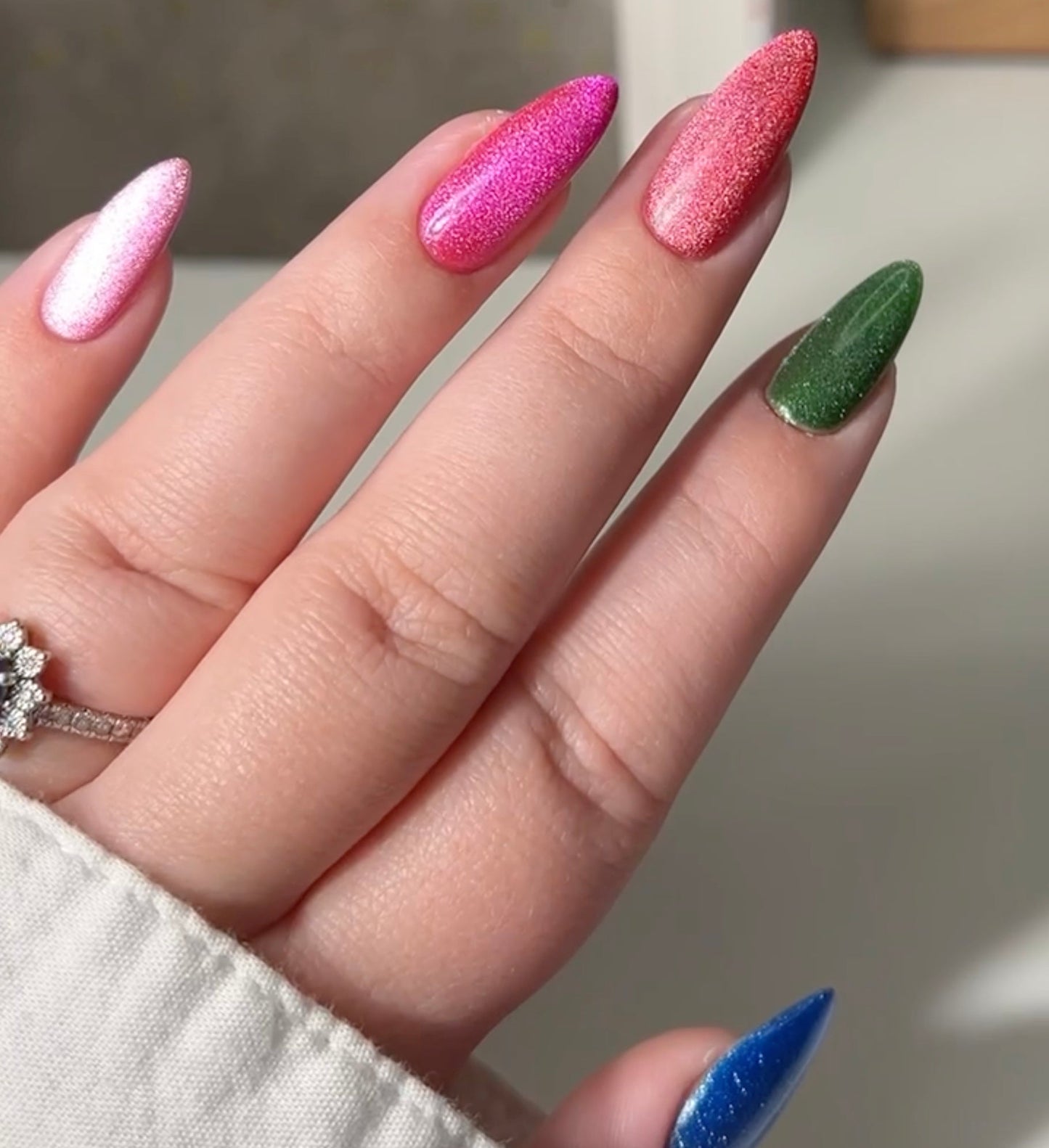 DC Framed Color Chart – 9D Cat Eye Smoothie