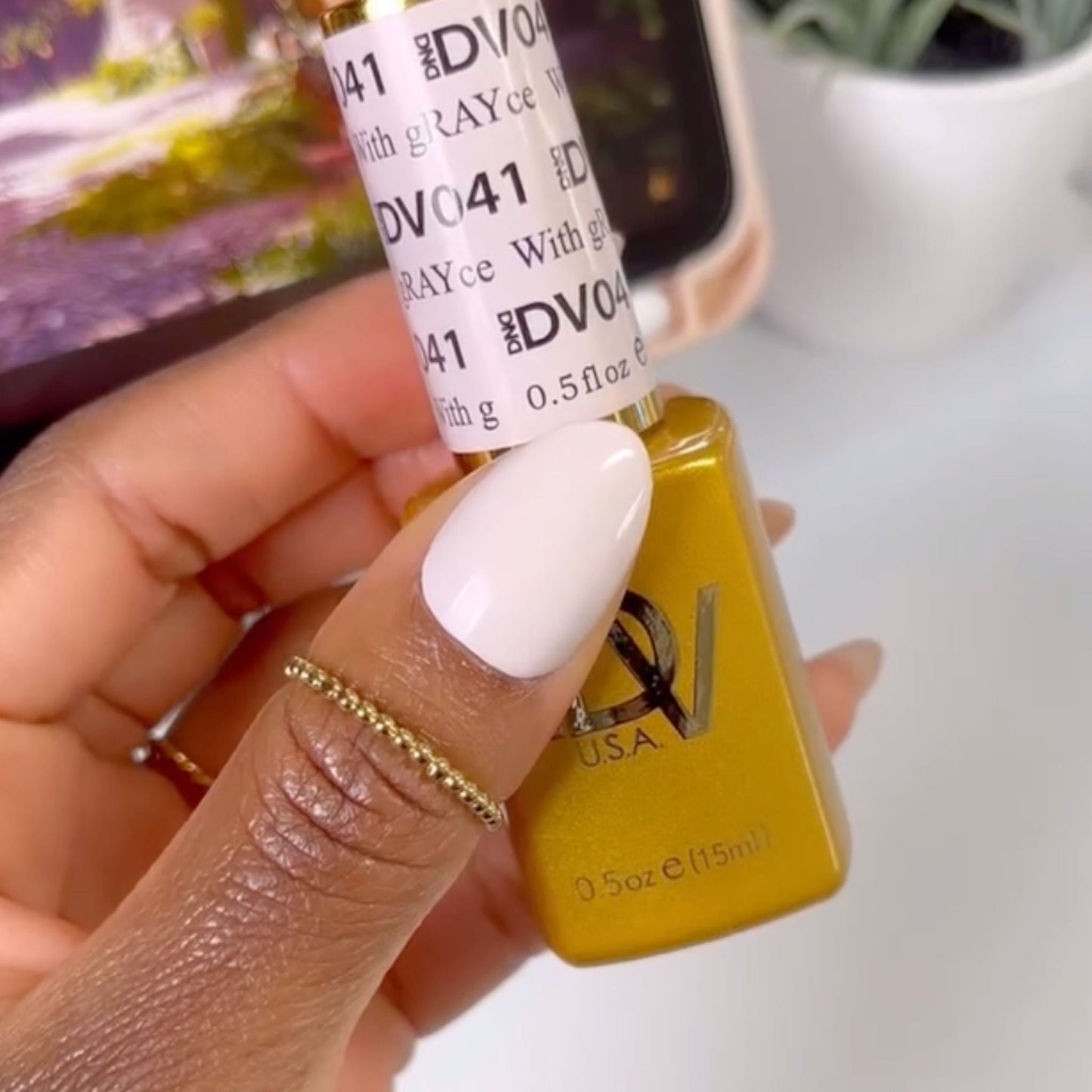 With GRAYce DIVA #041