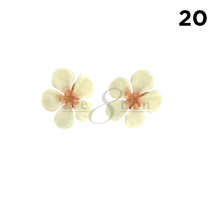 Cre8tion Handmade Acrylic flowers 2 pcs - 20